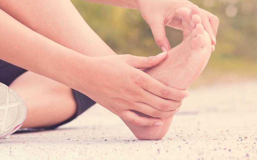 Foot & Ankle Tendonitis: Causes, Symptoms & Treatment