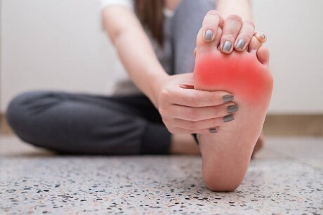Pain On Inside Of Foot: Causes & Treatment For Inner Side Of Foot Pain